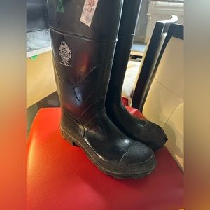 BATA SAFETY BOOTS WITH STEEL TOE